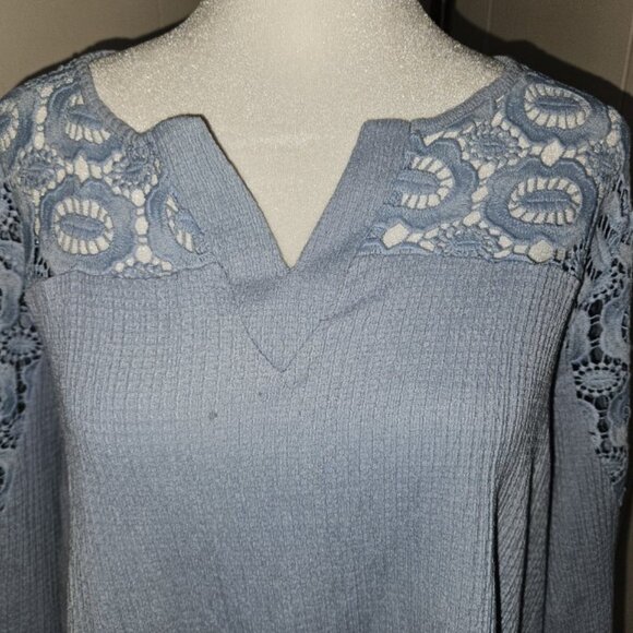 * NEW Blue Lace Sleeves STUDIO 1886 Pullover Top Ladies L 12-14 - Picture 4 of 7